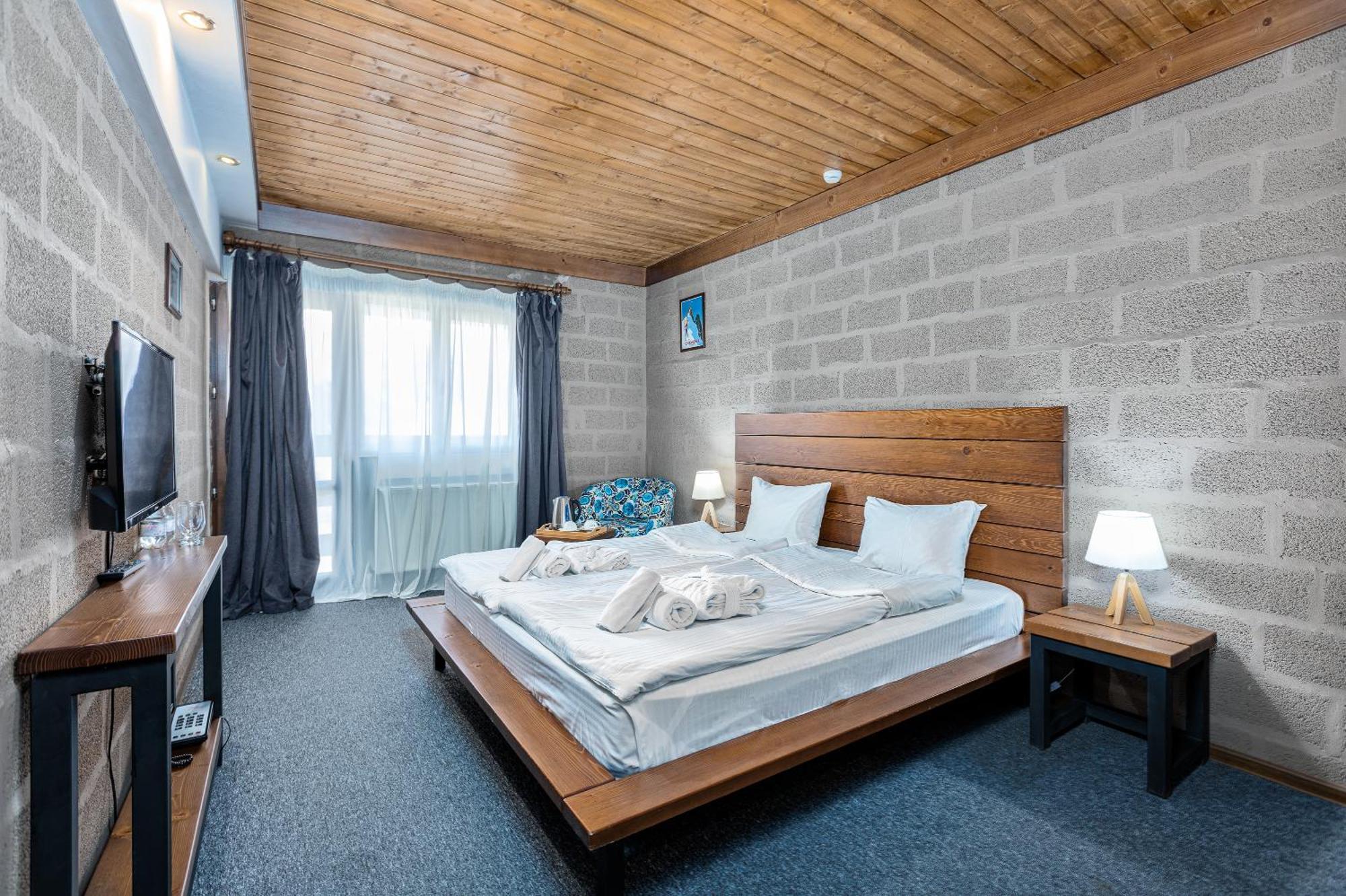 Alpine Lounge Boutique Hotel 卡兹贝吉 客房 照片