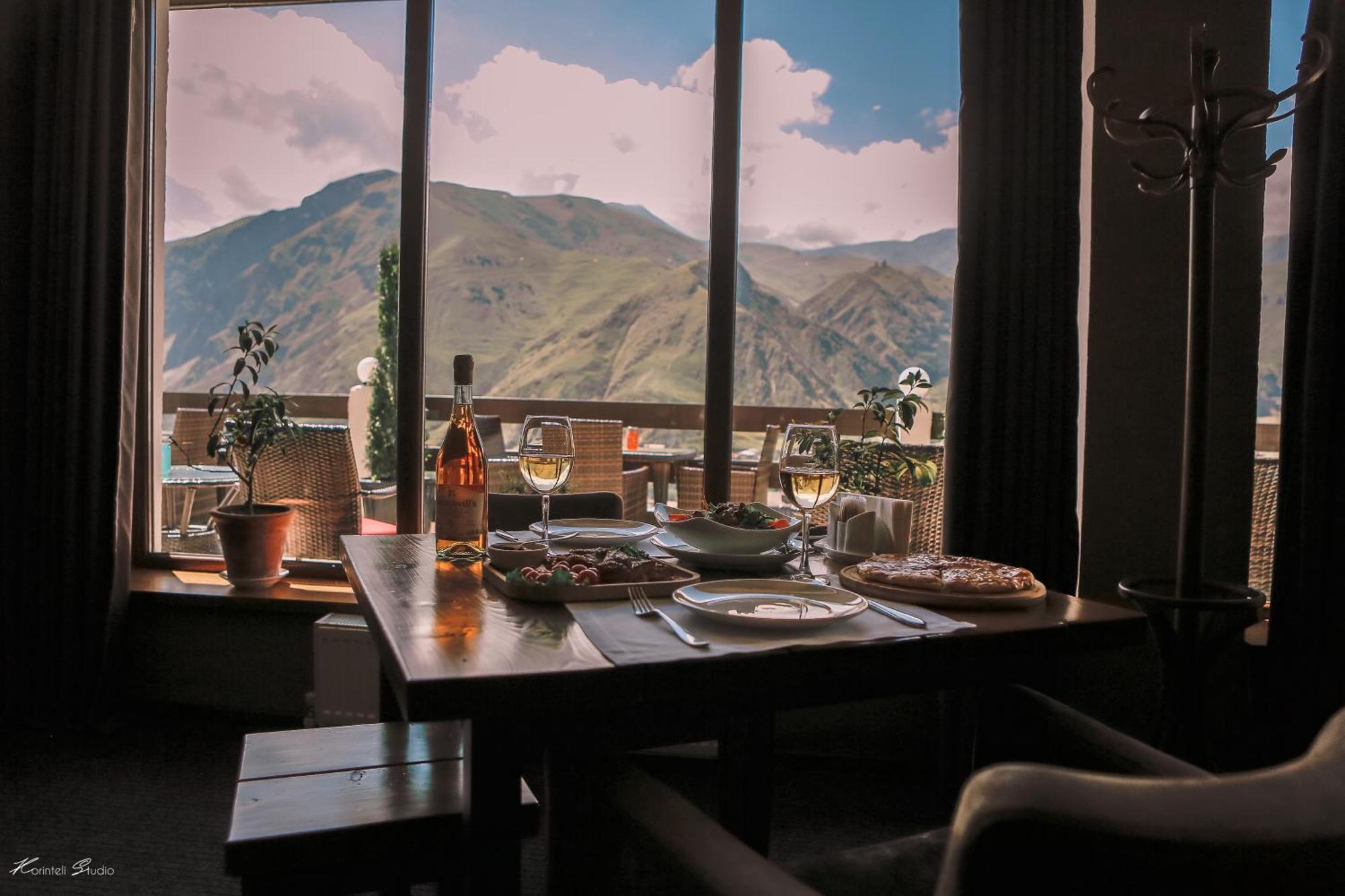 Alpine Lounge Boutique Hotel 卡兹贝吉 外观 照片