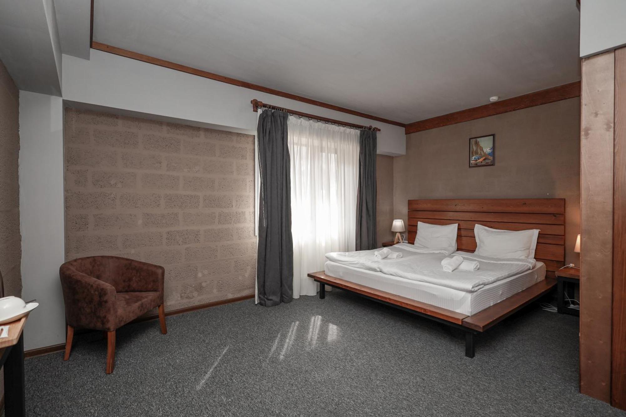 Alpine Lounge Boutique Hotel 卡兹贝吉 外观 照片