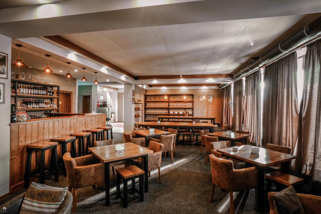 Alpine Lounge Boutique Hotel 卡兹贝吉 外观 照片